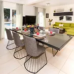 Villa Emily