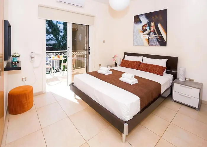 Emily Villa Protaras